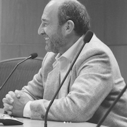 Dr. Roberto Sánchez-Rodríguez